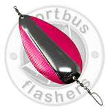 Kokanee Dodger – Chrome with Hot Pink Net Pattern Wings